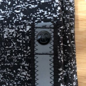 Lululemon Vinyasa Scarf